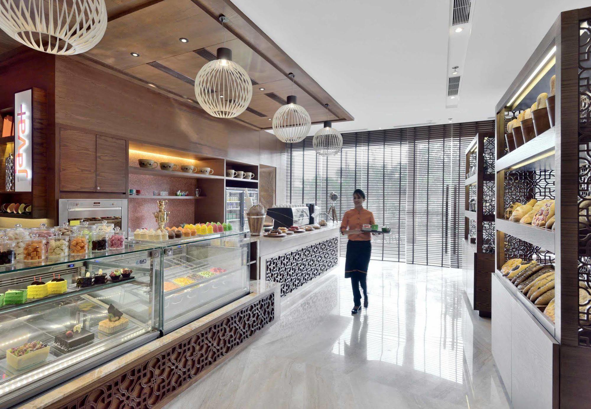 赖布尔万豪万怡酒店 Rāipur 外观 照片